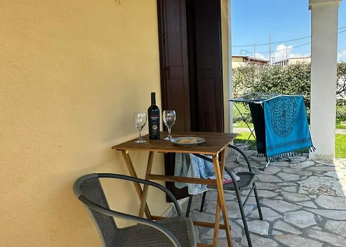 Kayani Διαμέρισμα Σιδάρι